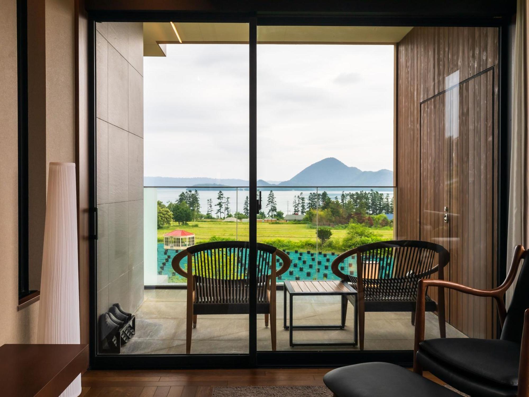 Lake Toya Tsuruga Resort Hikarinouta Toyako Quarto foto